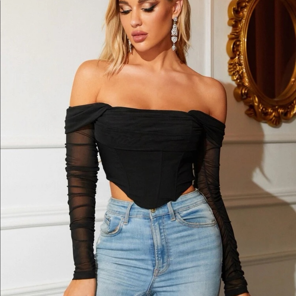 Crop top